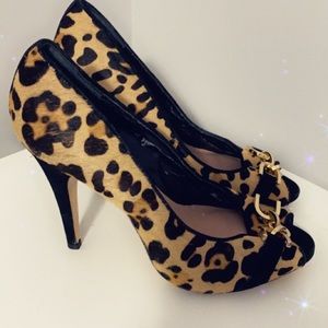 Ladies Shoes